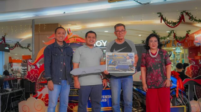 BRI Branch Office Jatinegara Region 6/Jakarta 1 Serahkan Hadiah Program BRI Highest Point – Amazing Rewards 9 di Mall Bassura Jakarta Timur