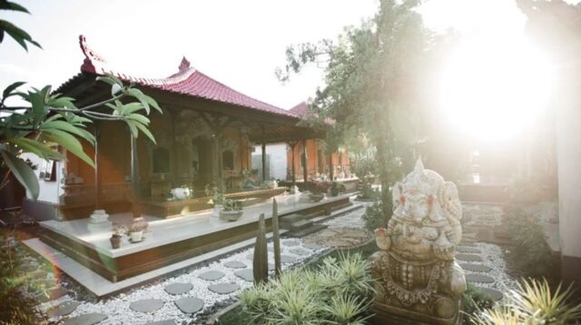 Meditasi Transendental di Bali Menjadi Pilihan Pendekatan Keseimbangan Mental Berbasis Teknik Personal