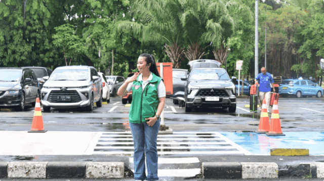 KAI Services Implementasikan COMBO to E-Parking, Perkuat Transformasi Digital dan Dukungan Ekosistem Layanan KAI
