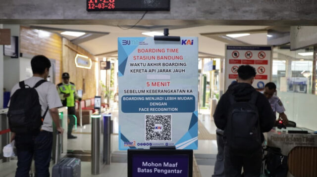 KAI Daop 2 Bandung Himbau Pelanggan Datang Lebih Awal ke Stasiun, Khusus Stasiun Bandung dan Stasiun Kiaracondong Boarding Ditutup 5 Menit Sebelum Jam Keberangkatan KA