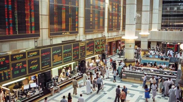 Peran Lembaga Rating dalam Stabilitas Pasar Keuangan Global