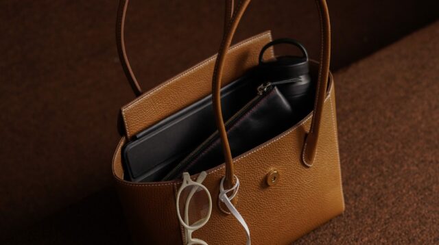 ROUNN, Brand Tas Kulit Asal Indonesia yang Menggabungkan Desain Elegan dan Personalisasi dalam Satu Koleksi