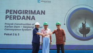 Perkuat Dukungan Infrastruktur Air Krakatau Pipe Resmi Memulai Pengiriman Perdana Proyek Karian