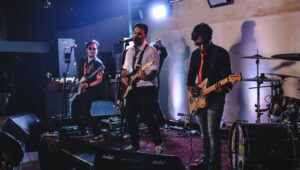 Solois Pop-punk Asal Inggris, Josh Holmes Gelar Konser Intim di M Bloc, Jakarta