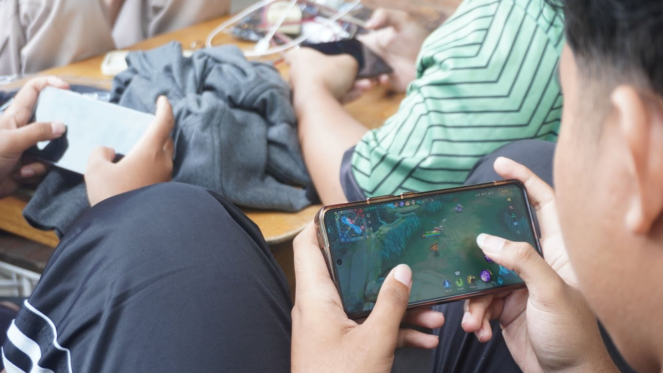 EVOS GOPAY Watch Party Berlanjut di Solo, Dorong Tren Esports Berbasis Komunitas di Kota-Kota Non-Metropolitan EVOS GOPAY Watch Party Berlanjut di Solo, Dorong Tren Esports Berbasis Komunitas di Kota-Kota Non-Metropolitan