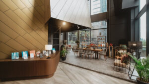 ASHTA District 8 Hadirkan Free Reading Space Pertama di Mall
