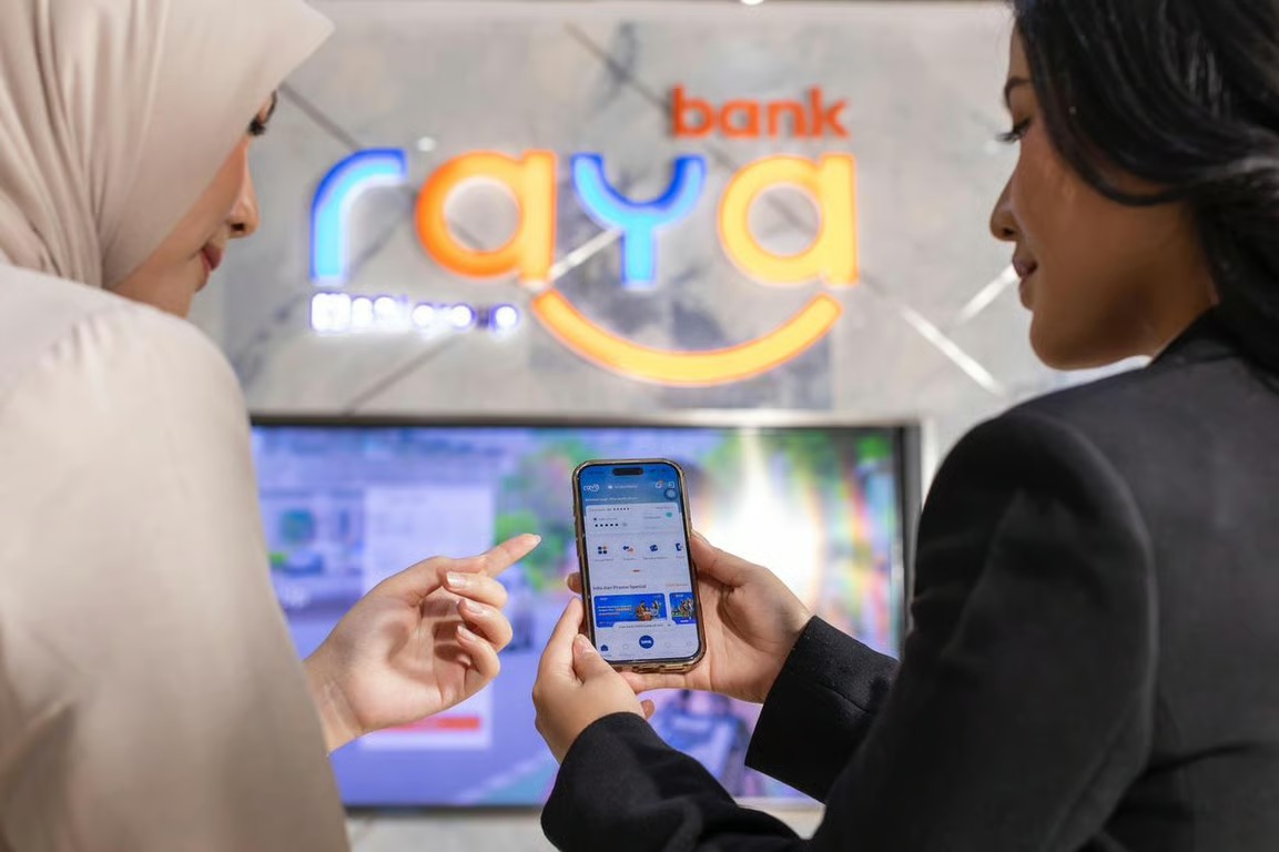 Perkuat Inovasi dan Layanan Nasabah Berkualitas, Bank Raya Raih Penghargaan The Best Bank in Customer Experience 2026 dan Digital Innovation Award 2026 Perkuat Inovasi dan Layanan Nasabah Berkualitas, Bank Raya Raih Penghargaan The Best Bank in Customer Experience 2026 dan Digital Innovation Award 2026
