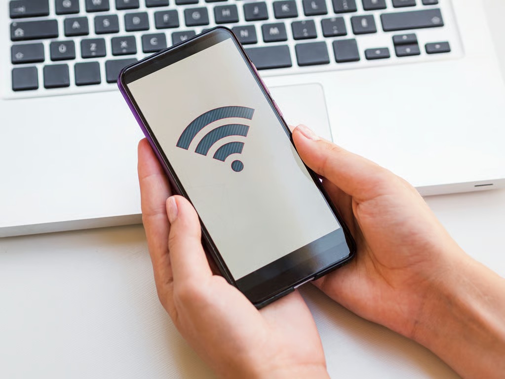 Internet Rumah Terbaik untuk Keluarga Modern, Ini Faktor yang Kini Jadi Prioritas Pengguna Internet Rumah Terbaik untuk Keluarga Modern, Ini Faktor yang Kini Jadi Prioritas Pengguna