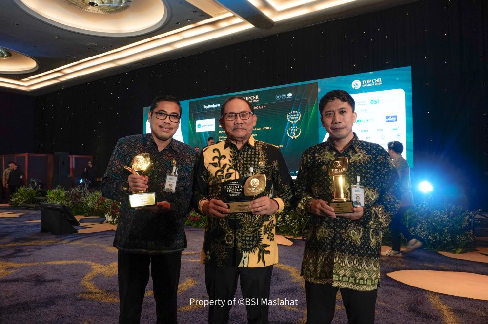 BSI Maslahat Raih Tiga Penghargaan TOP CSR Awards 2026, Perkuat Komitmen Pembangunan Berkelanjutan BSI Maslahat Raih Tiga Penghargaan TOP CSR Awards 2026, Perkuat Komitmen Pembangunan Berkelanjutan