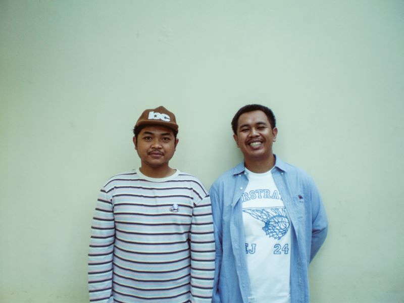 Decemberism Rilis “Changing Seasons”, Refleksi Tentang Kenangan yang Tak Hilang dan Perubahan yang Datang Layaknya Musim Berganti Decemberism Rilis “Changing Seasons”, Refleksi Tentang Kenangan yang Tak Hilang dan Perubahan yang Datang Layaknya Musim Berganti