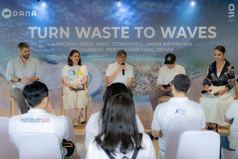 Road to Ocean Impact Summit 2026: DANA dan KKP Perkuat Komitmen Blue Economy melalui Aksi Bersihkan Pantai Road to Ocean Impact Summit 2026: DANA dan KKP Perkuat Komitmen Blue Economy melalui Aksi Bersihkan Pantai