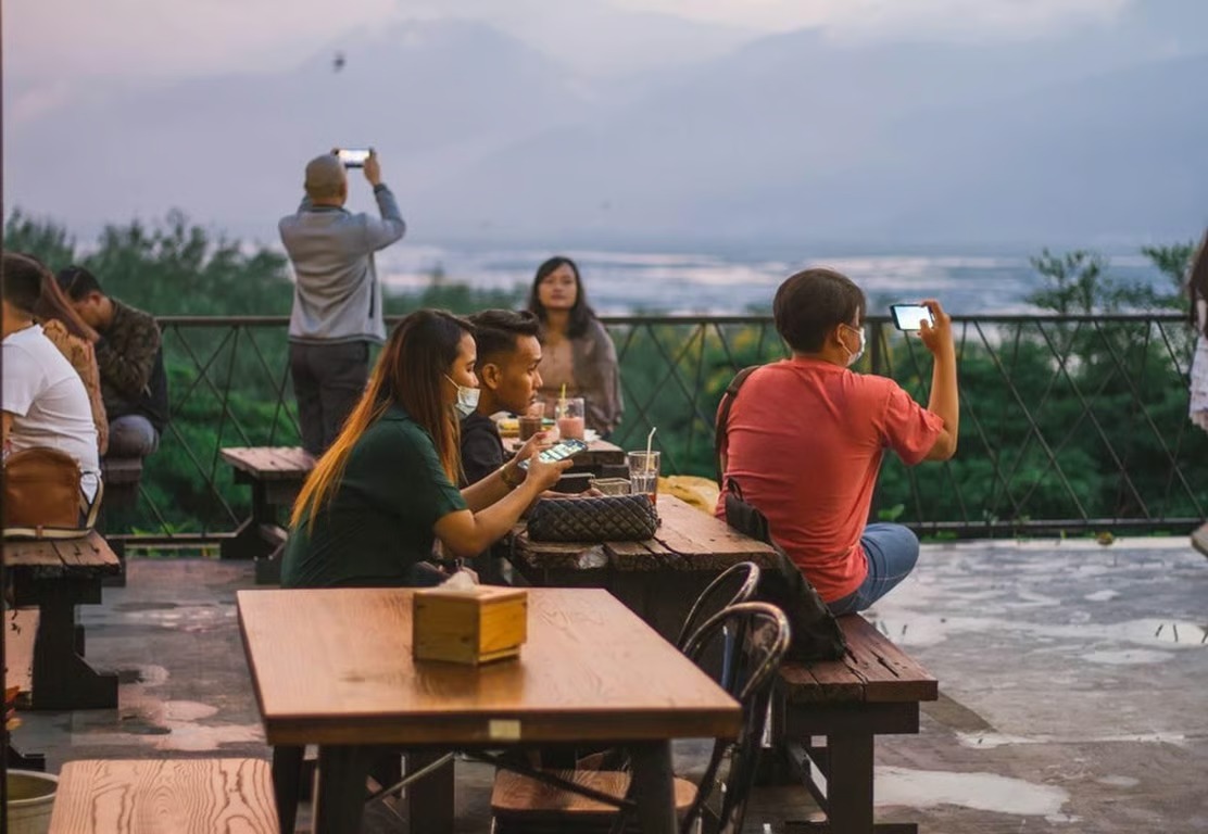 Holding Perkebunan Nusantara melalui PTPN I (Persero) Hadirkan “Ruang Tenang” Lewat Aset Agrowisata di Jawa Tengah Holding Perkebunan Nusantara melalui PTPN I (Persero) Hadirkan “Ruang Tenang” Lewat Aset Agrowisata di Jawa Tengah