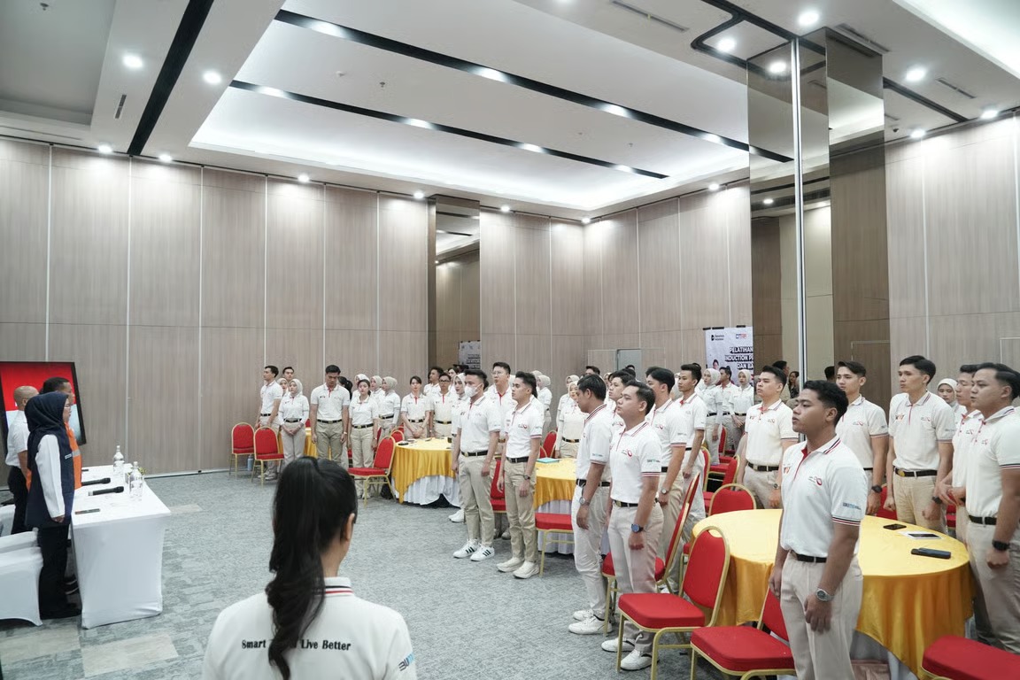 KAI Perkuat Kompetensi Frontliner LRT Jabodebek demi Tingkatkan Kualitas Layanan KAI Perkuat Kompetensi Frontliner LRT Jabodebek demi Tingkatkan Kualitas Layanan