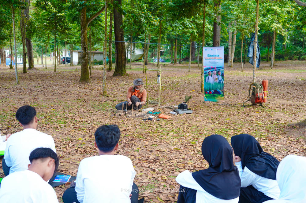 BSI Maslahat Ajak Anak Yatim Naik Whoosh, Edukasi Lingkungan
