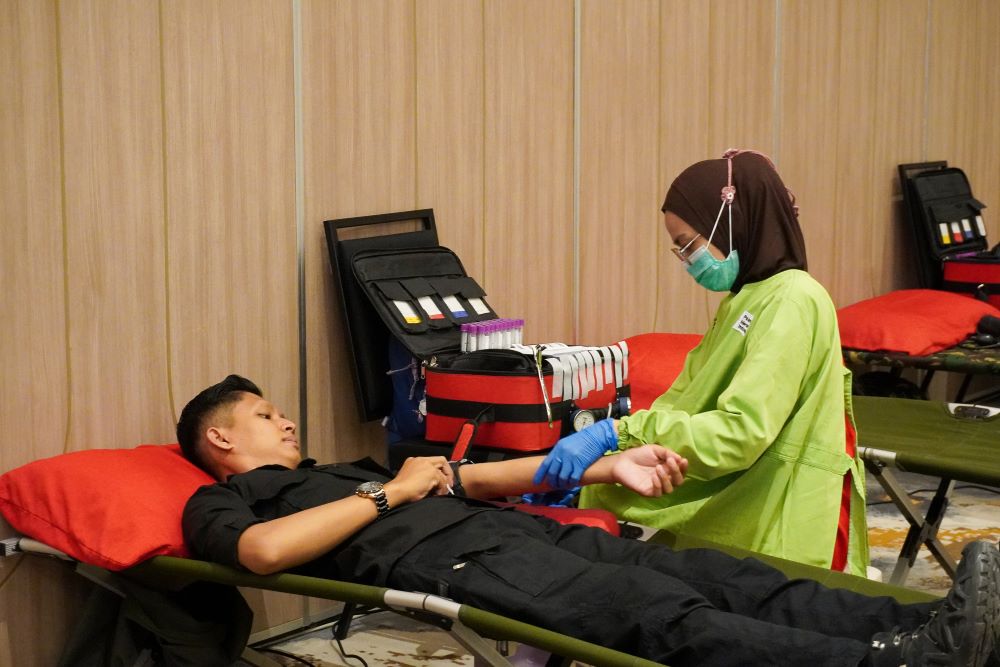SETETES DARAH, SEJUTA HARAPAN, ARTOTEL LIVING WORLD KOTA WISATA – CIBUBUR SELENGGARAKAN DONOR DARAH PERTAMA SETETES DARAH, SEJUTA HARAPAN, ARTOTEL LIVING WORLD KOTA WISATA – CIBUBUR SELENGGARAKAN DONOR DARAH PERTAMA