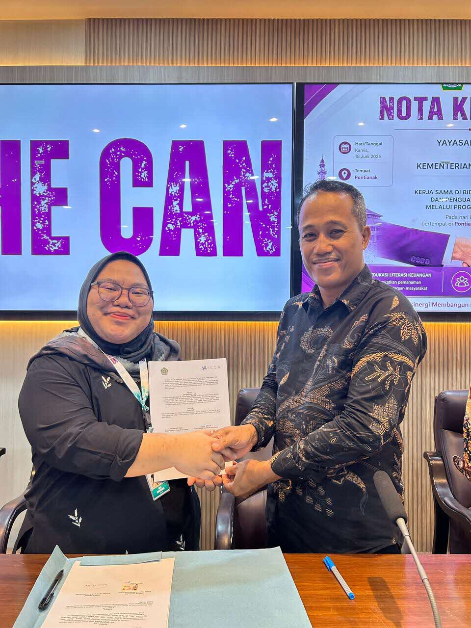 Kementerian Agama Kota Pontianak, DBS Foundation, The Asia Foundation, dan Yayasan Karya Dua Anyam Bersinergi Hadirkan Literasi Keuangan bagi Calon Pengantin Kementerian Agama Kota Pontianak, DBS Foundation, The Asia Foundation, dan Yayasan Karya Dua Anyam Bersinergi Hadirkan Literasi Keuangan bagi Calon Pengantin