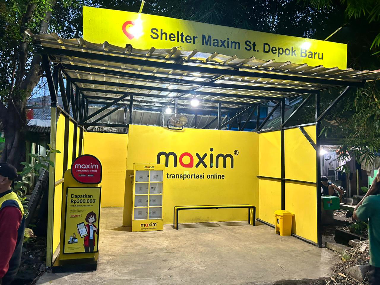 Maxim Perkuat Fasilitas Pendukung Transportasi dengan Pick Up Point di Stasiun Depok Baru Maxim Perkuat Fasilitas Pendukung Transportasi dengan Pick Up Point di Stasiun Depok Baru