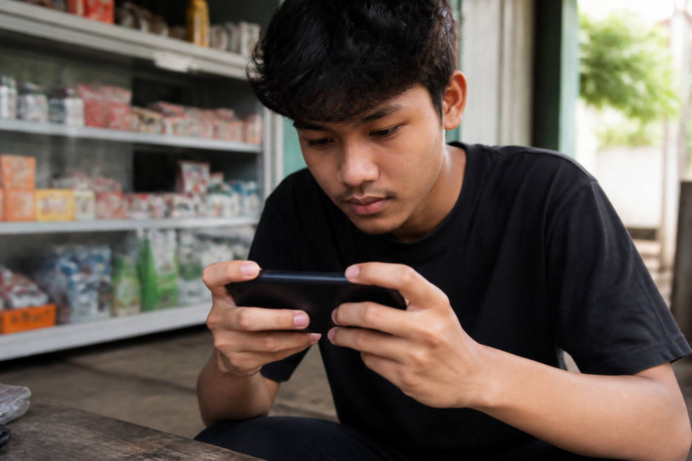 Tips Aman Top Up Game, Hindari Modus Penipuan Vilog dan OTP