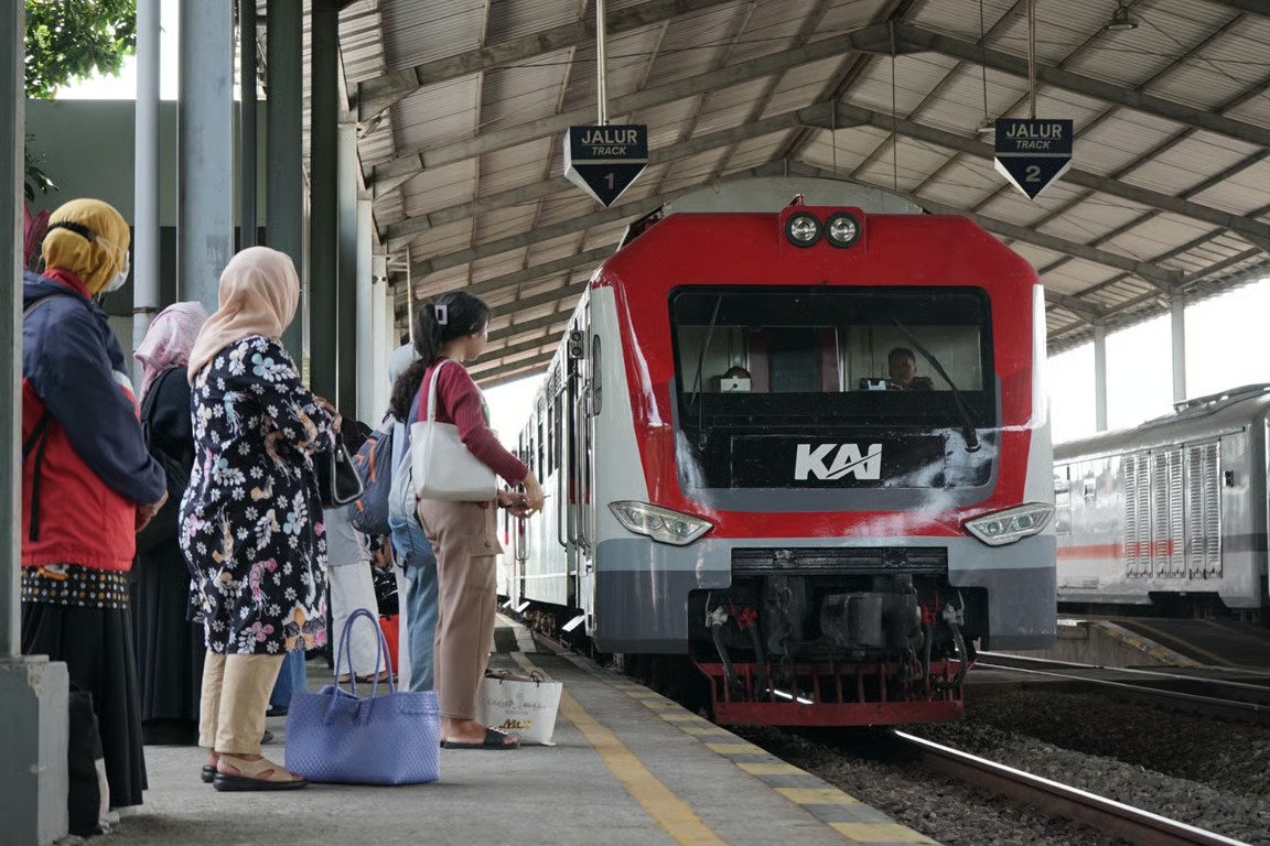 Perkuat Konektivitas Yogyakarta, KAI Bandara YIA PSO Layani 865.187 Penumpang Selama Semester I 2026 Perkuat Konektivitas Yogyakarta, KAI Bandara YIA PSO Layani 865.187 Penumpang Selama Semester I 2026