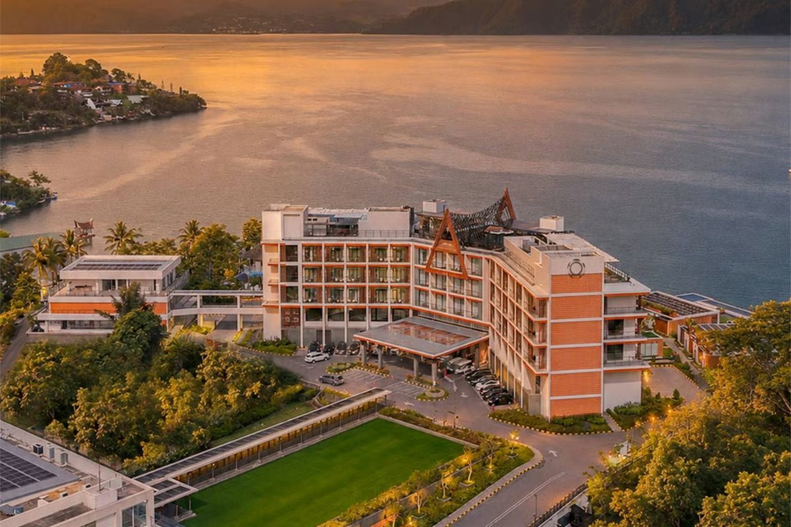 Marianna Resort Luncurkan Paket Escape Lake Toba untuk Liburan Juli di Pulau Samosir Marianna Resort Luncurkan Paket Escape Lake Toba untuk Liburan Juli di Pulau Samosir