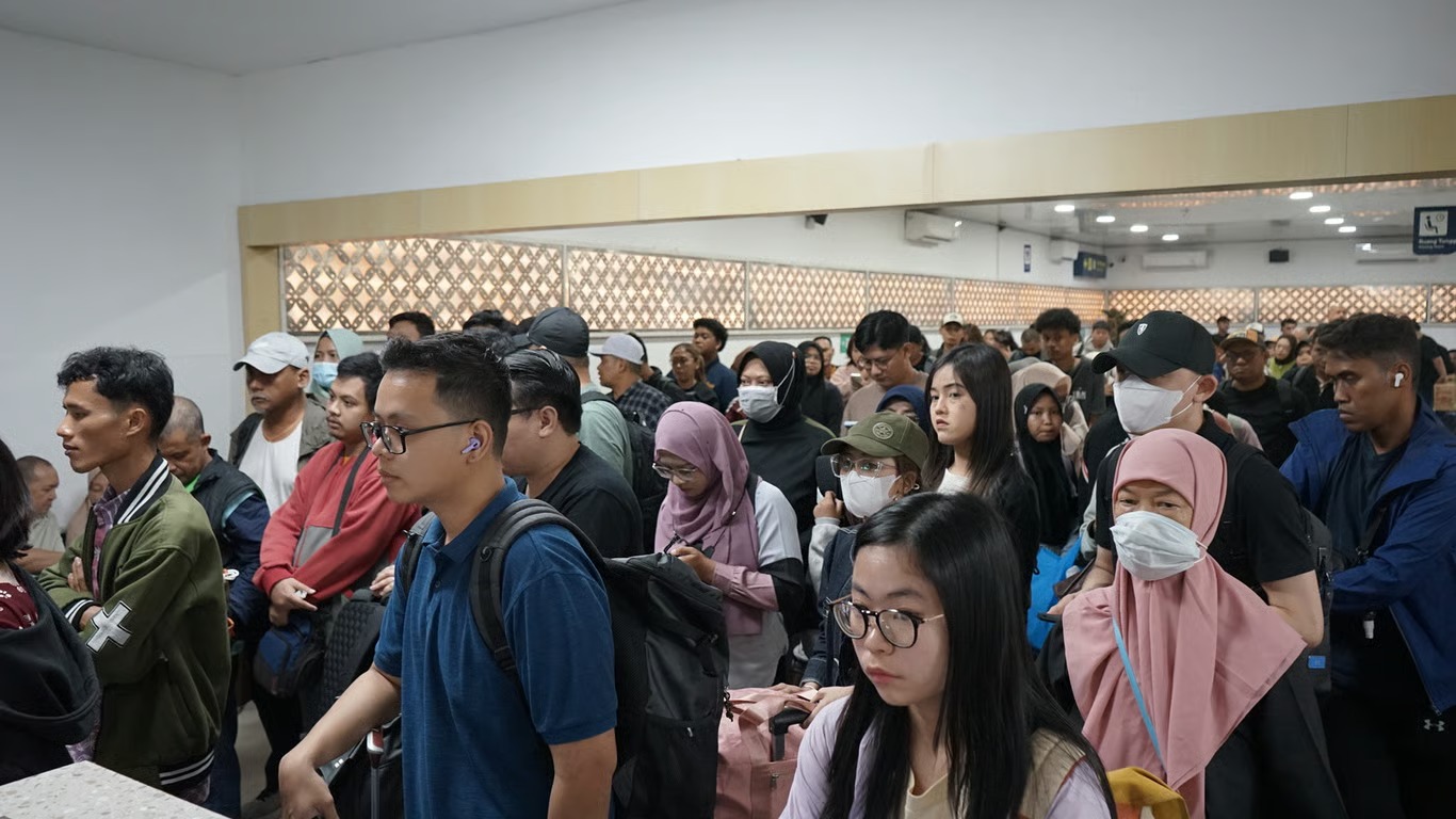 KAI Bandara Layani 3,48 Juta Penumpang pada Semester I 2026, Mobilitas Masyarakat Terus Terjaga KAI Bandara Layani 3,48 Juta Penumpang pada Semester I 2026, Mobilitas Masyarakat Terus Terjaga
