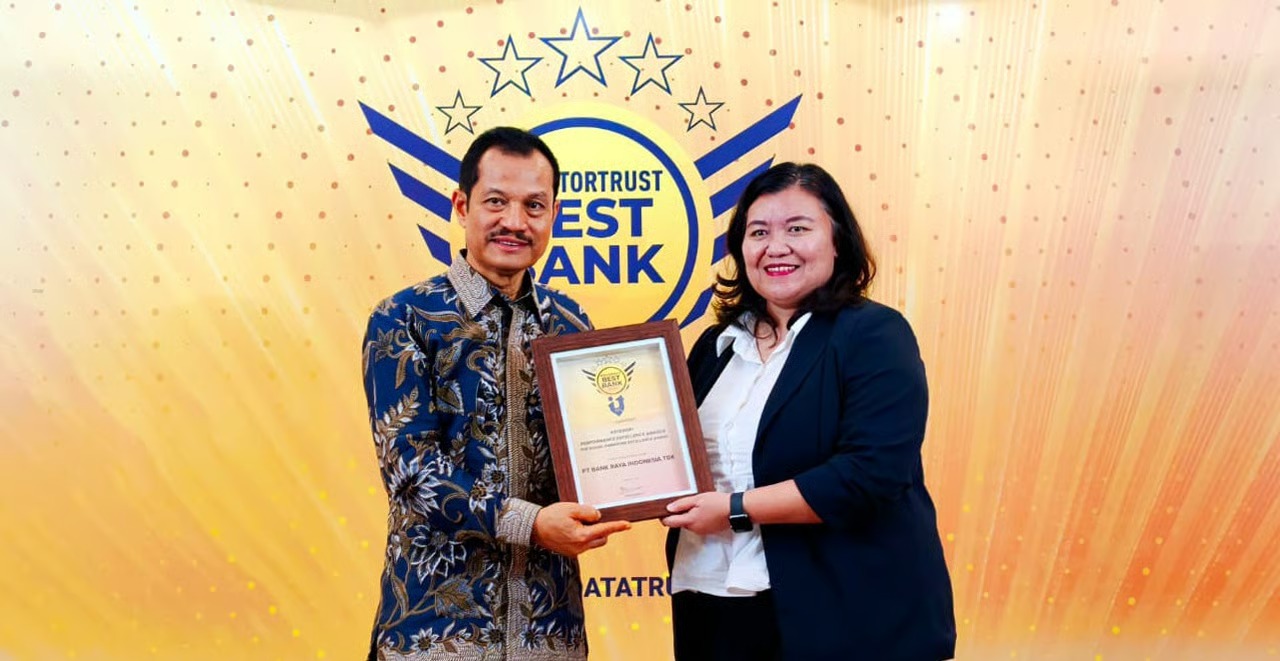 Perluas Inklusi Keuangan Digital di Indonesia, Bank Raya Raih Best Bank Awards 2026 Perluas Inklusi Keuangan Digital di Indonesia, Bank Raya Raih Best Bank Awards 2026