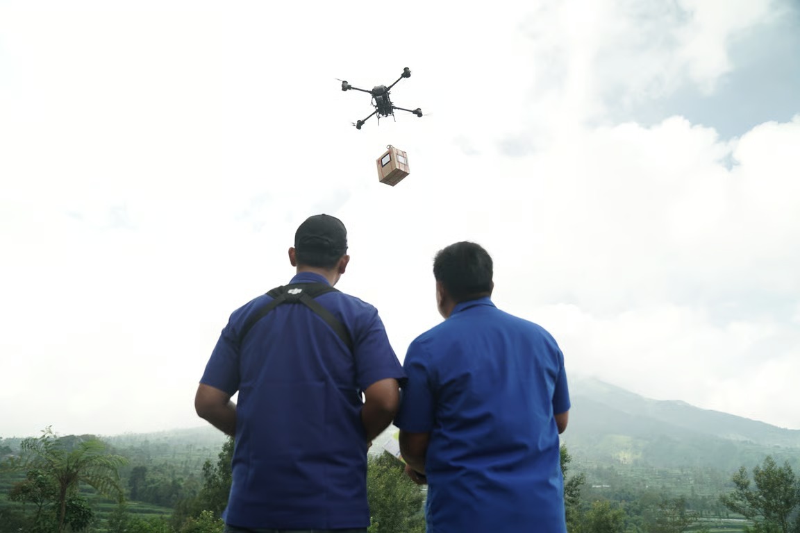Drone Delivery Indonesia: Regulasi, Peluang, dan Tantangan Drone Delivery Indonesia: Regulasi, Peluang, dan Tantangan
