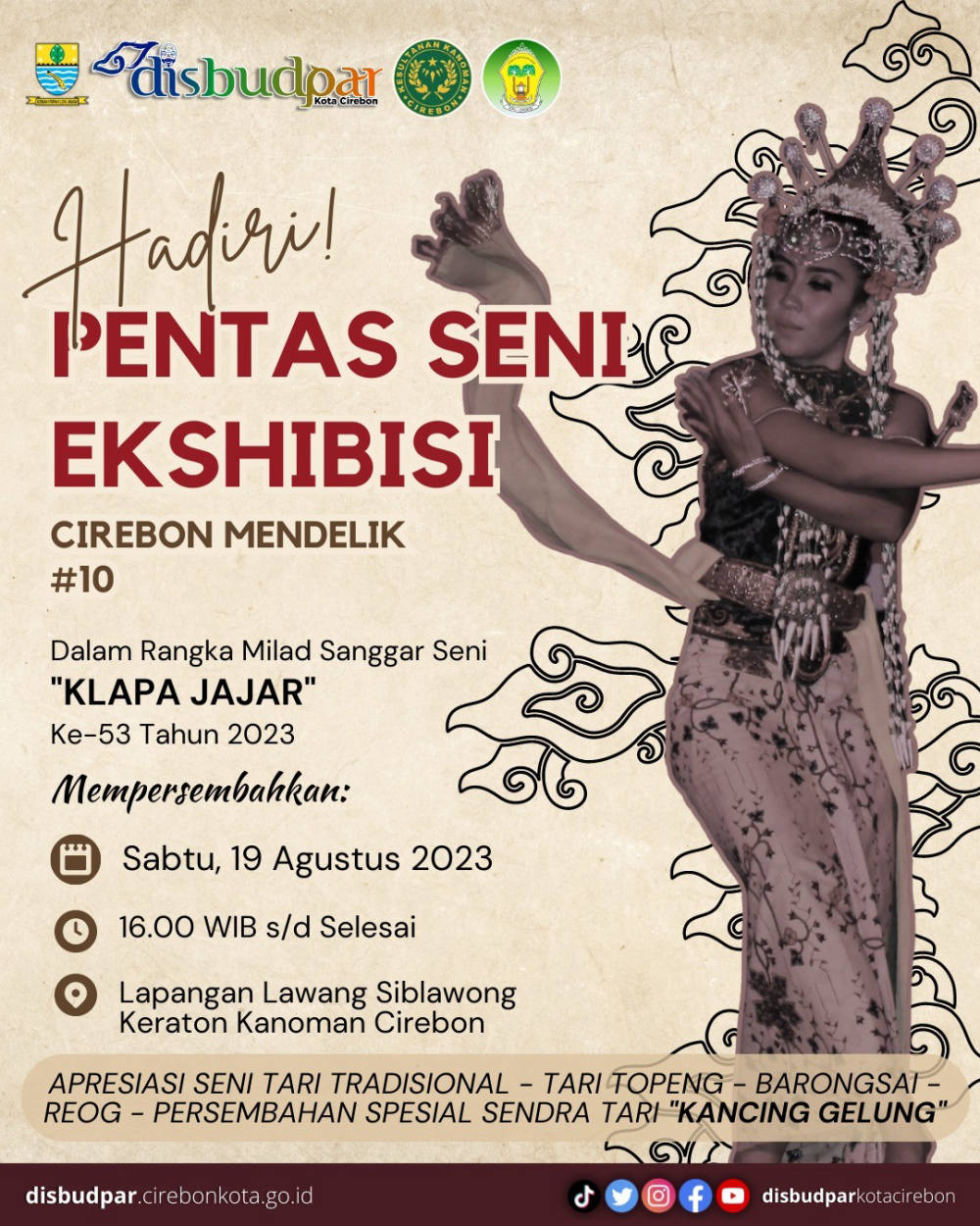 Pentas Seni Ekshibisi di Lapangan Lawang Siblawong Cirebon