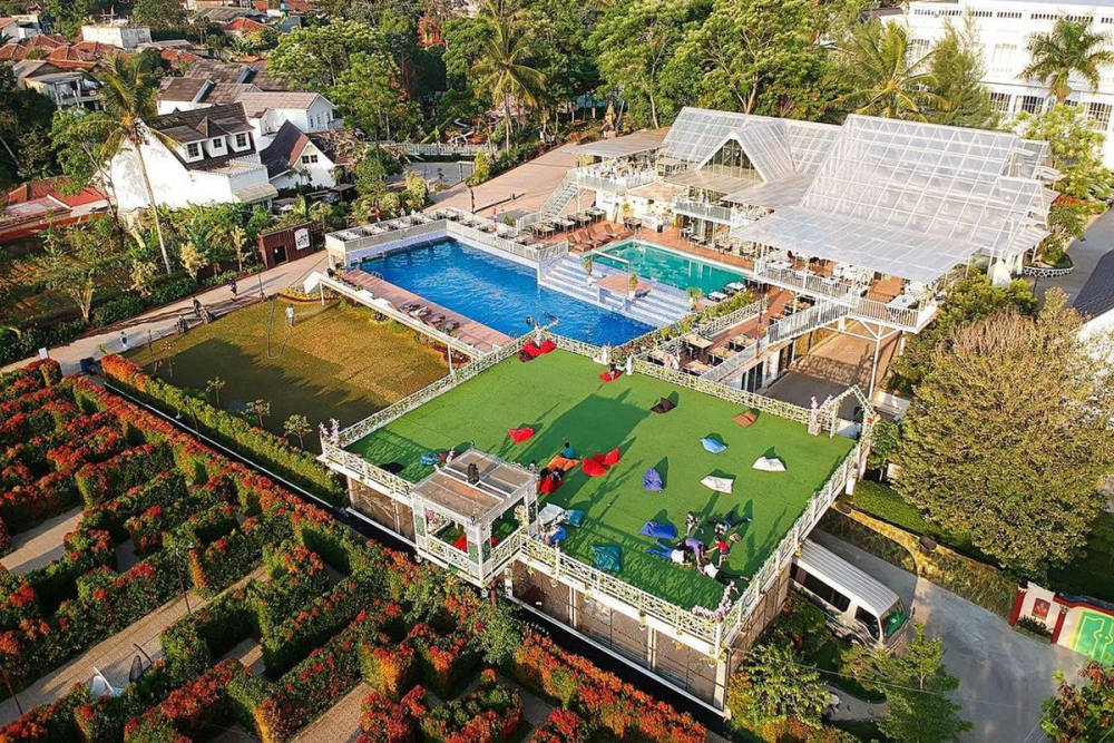Harga Tiket Masuk dan Wahana Permainan di Chevilly Resort & Camp Harga Tiket Masuk dan Wahana Permainan di Chevilly Resort & Camp