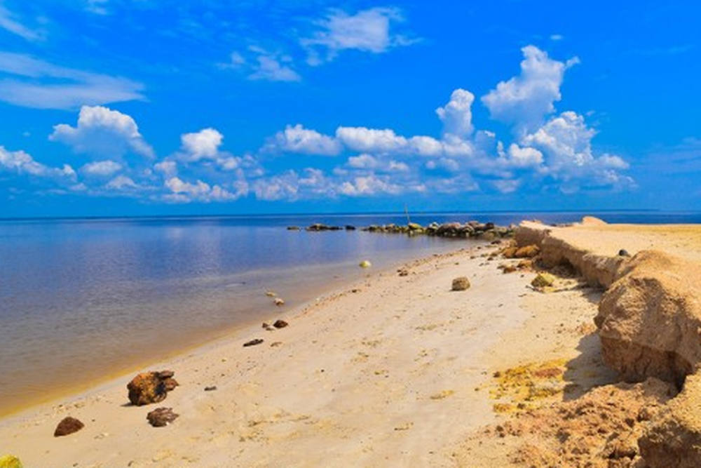 Pantai Koneng Dumai: Daya Tarik, Harga Tiket, dan Rute Pantai Koneng Dumai: Daya Tarik, Harga Tiket, dan Rute