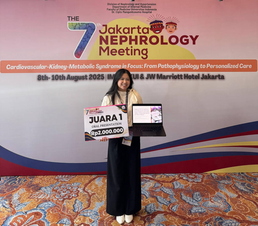 Kaji Penggunaan SGLT2 Inhibitor untuk Pasien Gagal Jantung, Mahasiswi Kedokteran UPH Juara Pertama di Ajang Jakarta Nephrology Meeting 2025