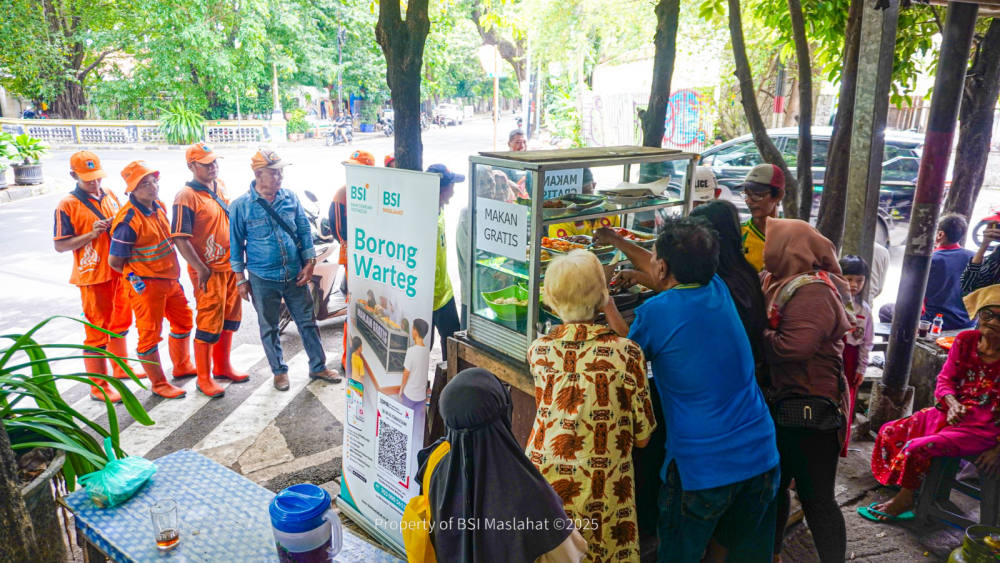 BSI Maslahat Hadirkan Program Borong Warteg, Bagikan Makanan Gratis untuk Warga yang Membutuhkan BSI Maslahat Hadirkan Program Borong Warteg, Bagikan Makanan Gratis untuk Warga yang Membutuhkan