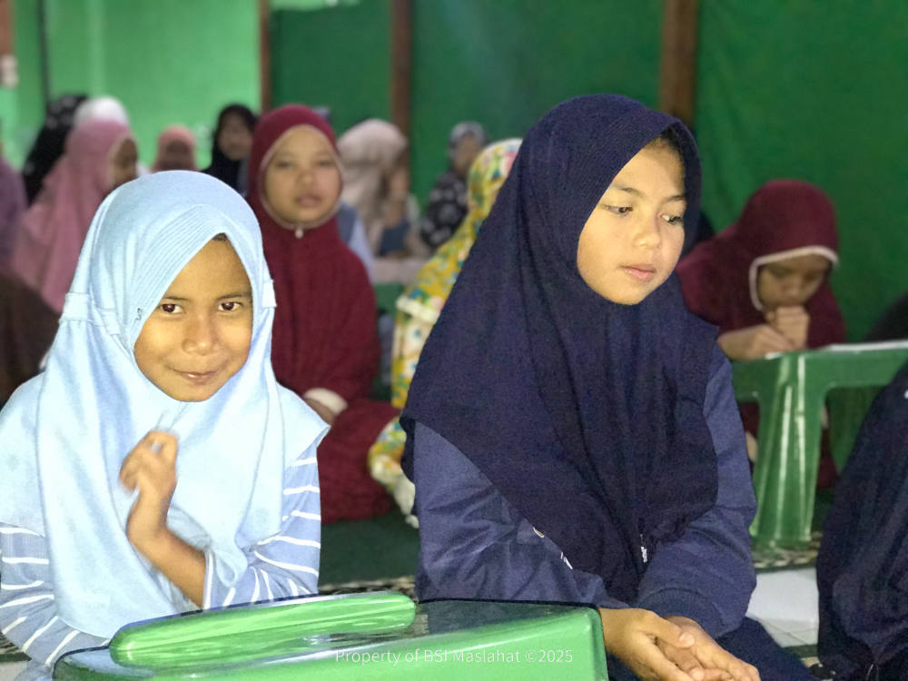 BSI Maslahat Dukung Santri Yatim Khoirul Hikmah Menjadi Generasi Qur’ani Mandiri 
