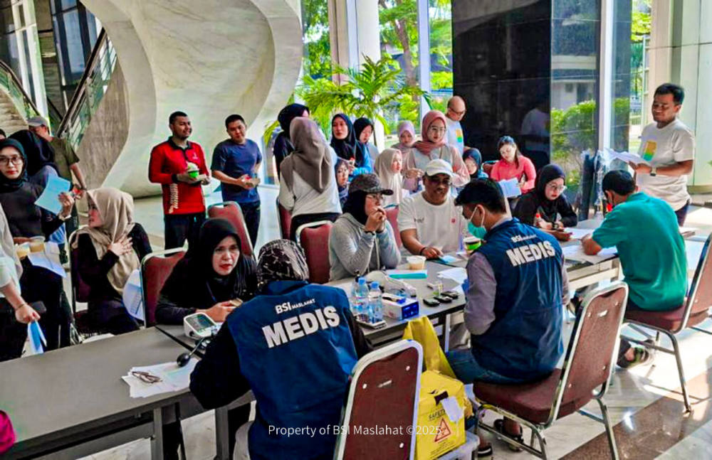 BSI Maslahat Hadirkan Layanan Cek Kesehatan Gratis di Bappenas dan Mahkamah Agung RI 