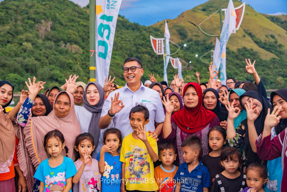 BSI Maslahat dan BSI Perkuat Ekonomi Pesisir Lewat Program Kampung Nelayan BSI Warloka