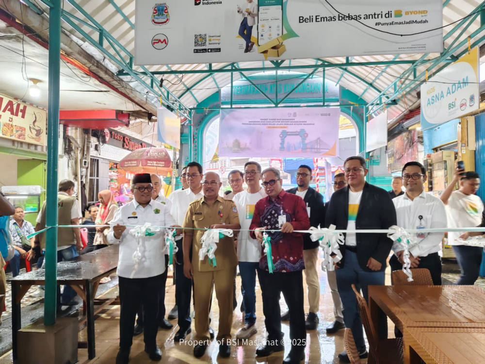BSI Maslahat dan BSI Revitalisasi Kawasan Kuliner Jalan Roda Manadountuk Dorong Ekonomi Masyarakat Daerah