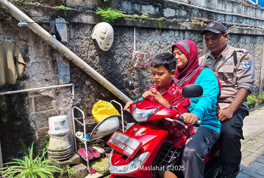 Kisah Sanaji Penerima Bantuan Kaki Palsu dari BSI Maslahat 