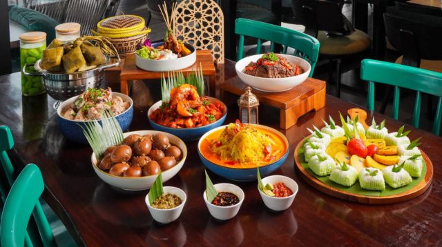 RAYAKAN KEBERSAMAAN HALAL BIHALAL MELALUI HARMONY IN TRADITION DI ARTOTEL LIVING WORLD KOTA WISATA – CIBUBUR