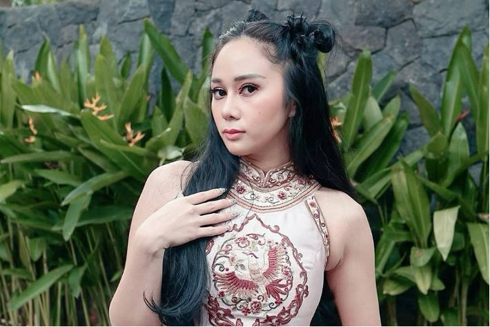 Denise Charista Ungkap Bingung Karena Dilaporkan oleh Razman Nasution 