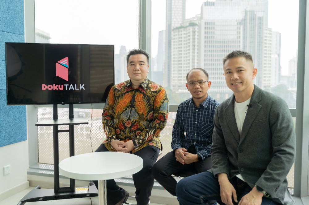 Doku Talk dengan tema Menakar Efek Awan Gelap Ekonomi Global di Indonesia