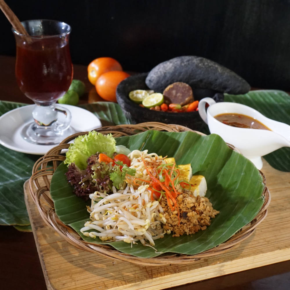 Rayakan Ulang Tahun Dki Jakarta di Wood 1820 Restaurant