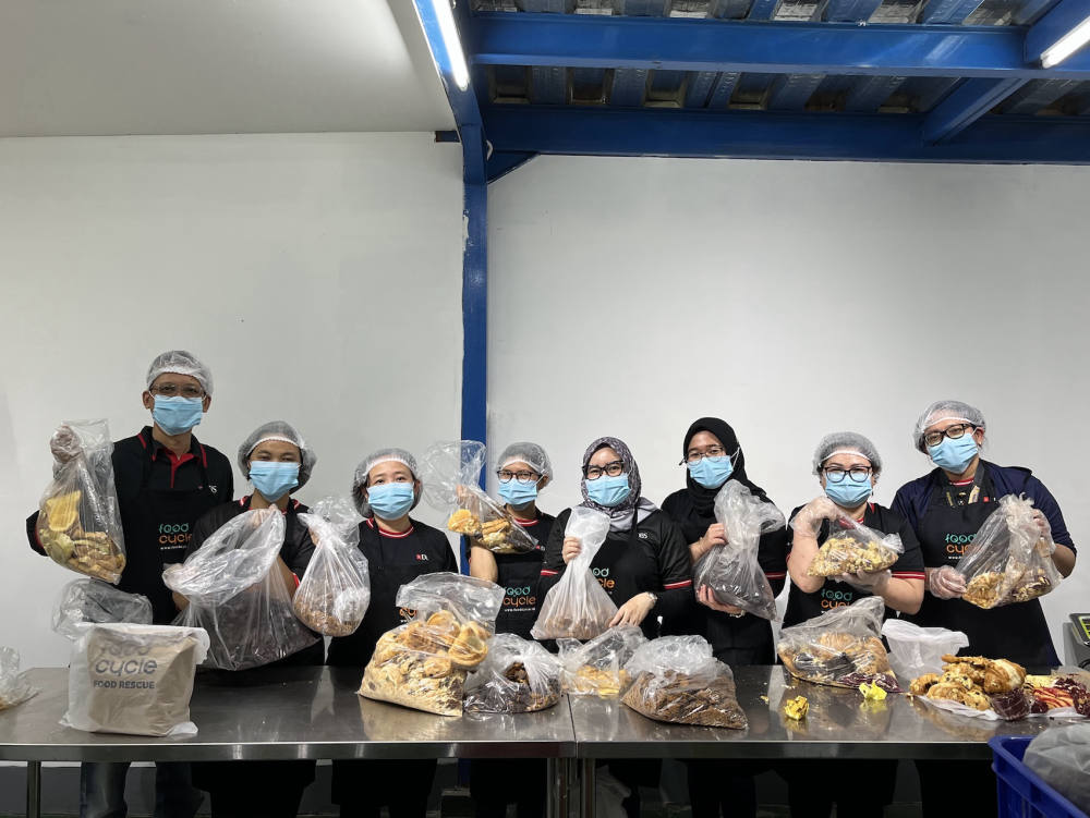 Sampah Makanan Naik 20% Selama Ramadan, Ini Cara Bank DBS Indonesia Mencegahnya & Dukung Ketahanan Pangan Sepanjang Tahun 