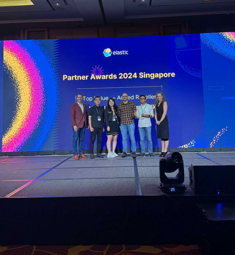 PT Mitra Integrasi Informatika (MII) Menerima Top Value-Added Reseller Partner Awards 2024 ASEAN pada Elastic ASEAN Partner Awards 2025 