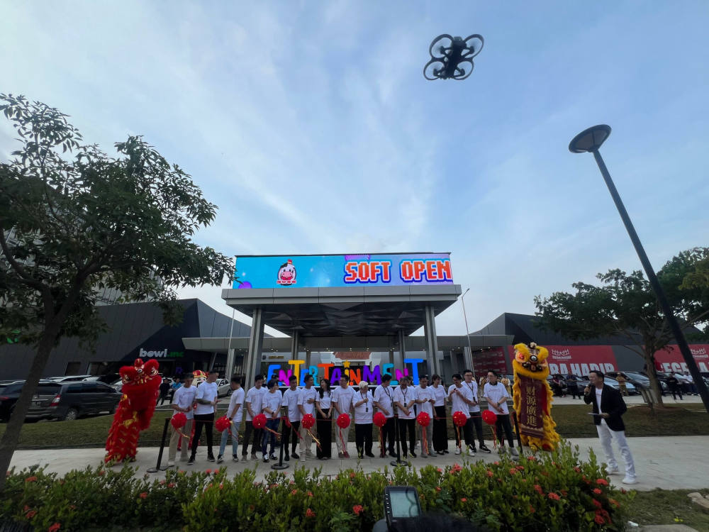 Resmi Dibuka untuk Publik, Entertainment District PIK2 Jadi Pusat Gaya Hidup Pop Urban dan Destinasi  Wisata Baru di Indonesia