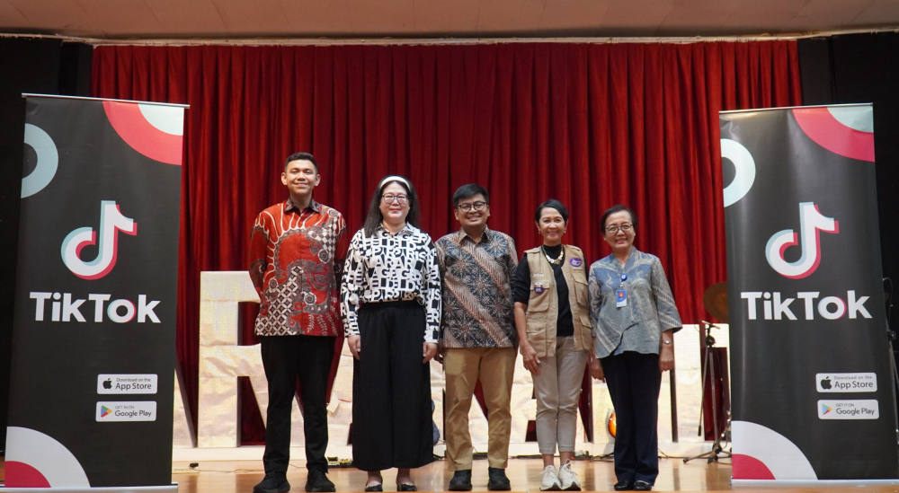 Kemenkomdigi Hadiri School Roadshow “Seru Berkreasi dan #SalingJaga di TikTok” di SMA 1 Tarakanita Jakarta