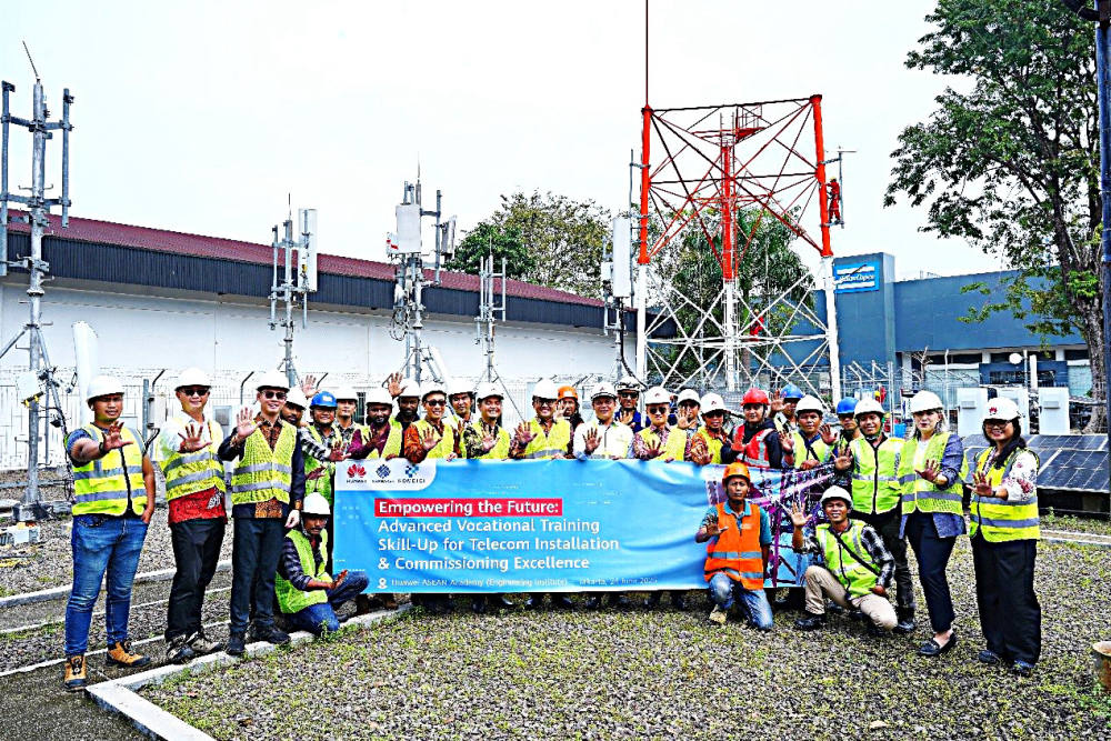 Kementerian Ketenagakerjaan, Kementerian Komdigi, Huawei, dan Mitra Luncurkan Peningkatan Pengetahuan 5G bagi Talenta Digital Indonesia
