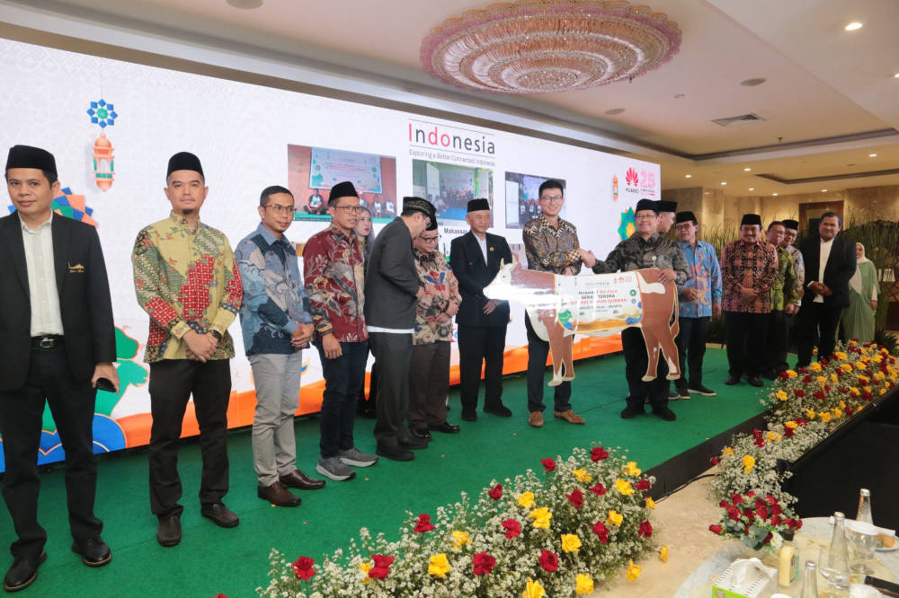 Huawei CSR Qurban 2025: Satukan Iman dan Teknologi untuk Jalin Kemaslahatan Umat Huawei CSR Qurban 2025: Satukan Iman dan Teknologi untuk Jalin Kemaslahatan Umat