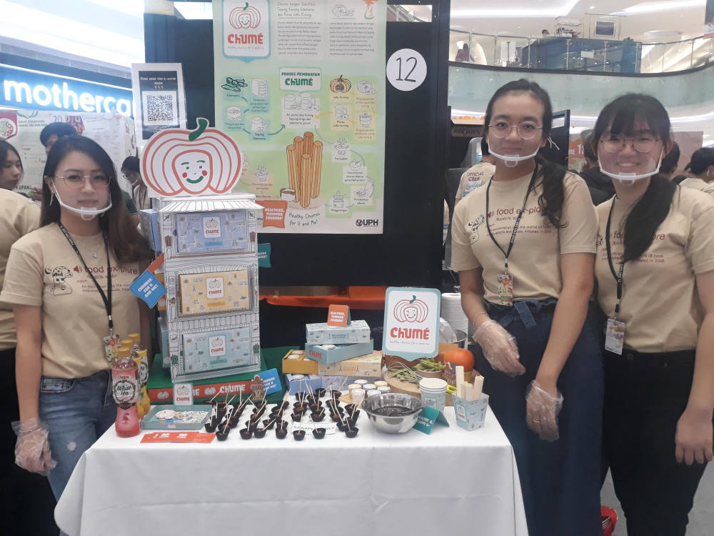 Teknologi Pangan UPH Masyarakatkan Ketahanan Pangan Melalui Pameran ‘Food Explore 12’