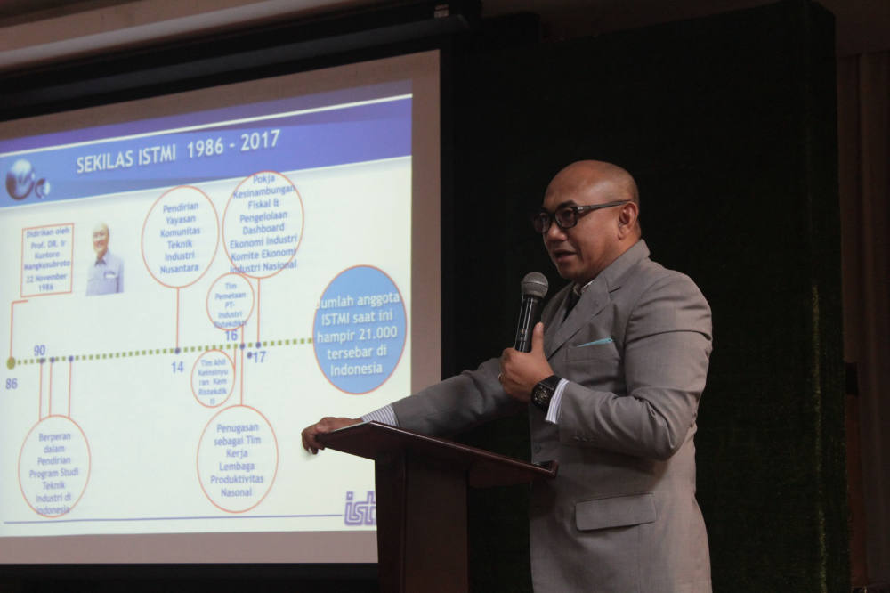 Ketua Umum ISTMI Sarankan Teknik Industri UPH Hasilkan Lulusan ‘Siap Terap’
