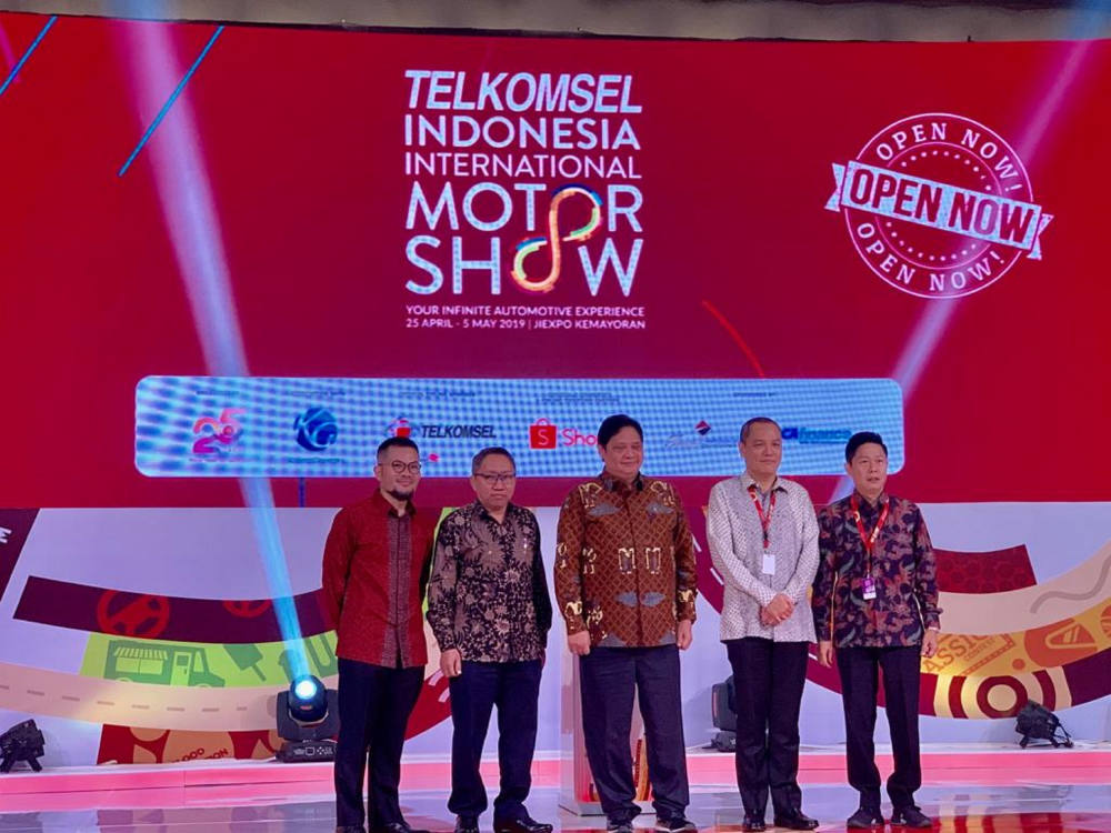 Telkomsel Hadirkan Kolaborasi Lintas Industri di GelaranTelkomsel Indonesia International Motor Show (IIMS) 2019 Telkomsel Hadirkan Kolaborasi Lintas Industri di GelaranTelkomsel Indonesia International Motor Show (IIMS) 2019